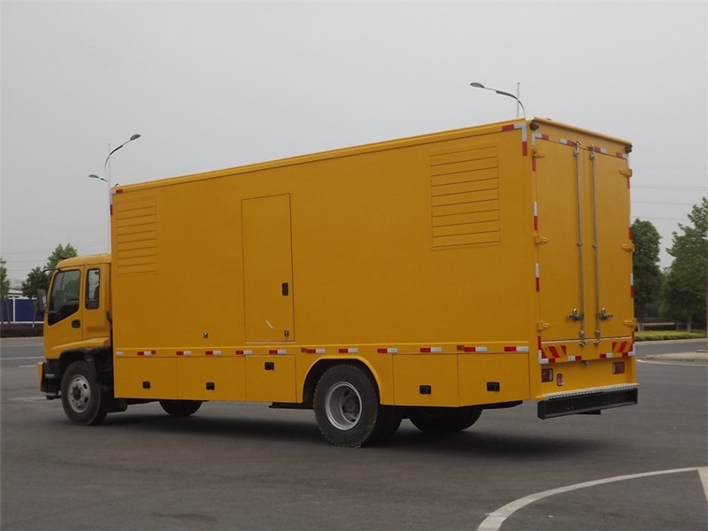 信阳发电车出租- 柴油发电机油箱怎么清洗