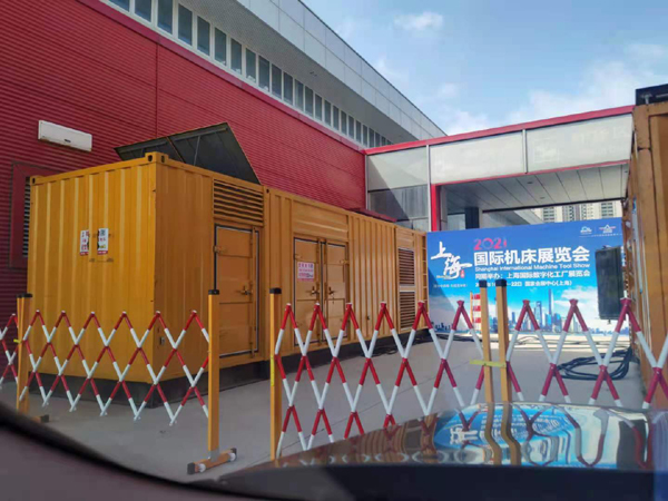 信阳出租发电机-柴油发电机和汽油发电机哪个更好一些？