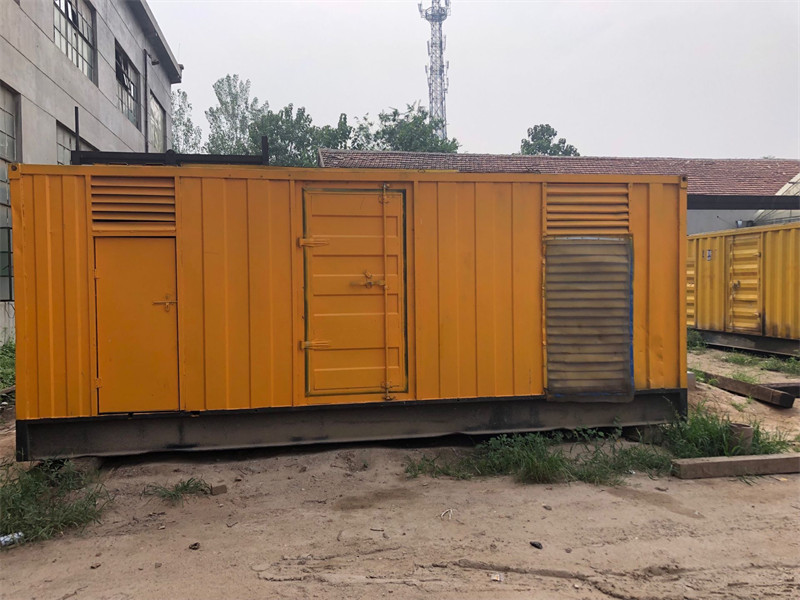 信阳柴油发电机如何判断新机油是否已经完全充满机油滤清器？