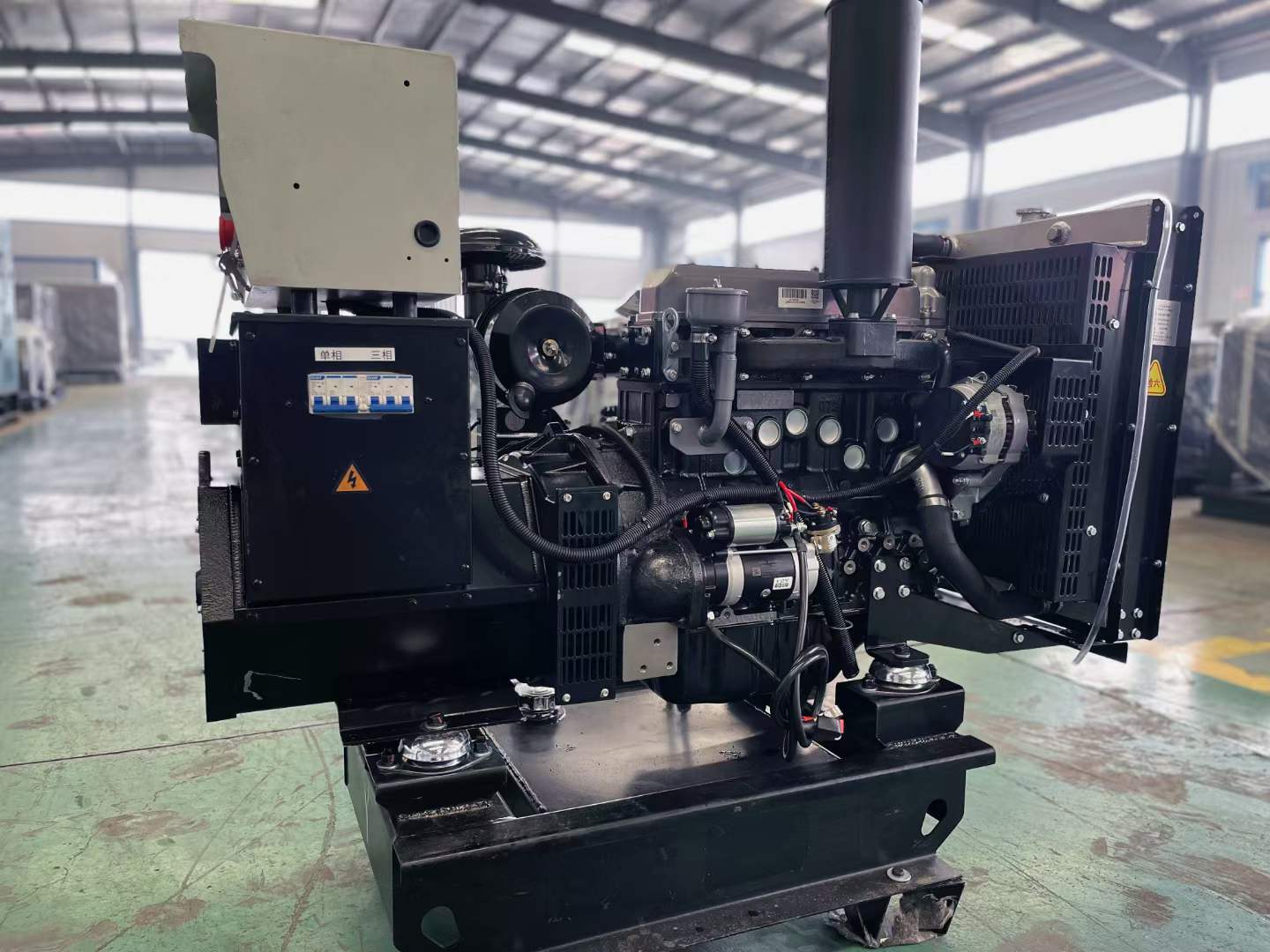 信阳如何降低电感性负载对发电机的影响？