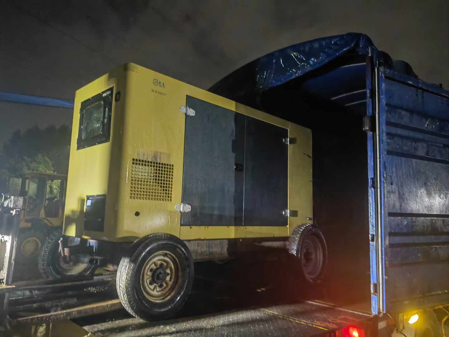 信阳如何根据负载特性选择合适的柴油发电机？