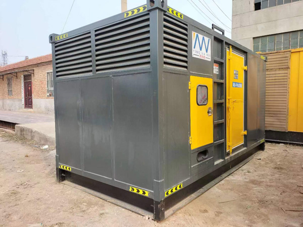 信阳柴油发电机输出电流大小是有什么决定的？