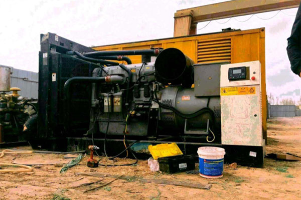 信阳柴油发电机组都有哪几种电压规格？