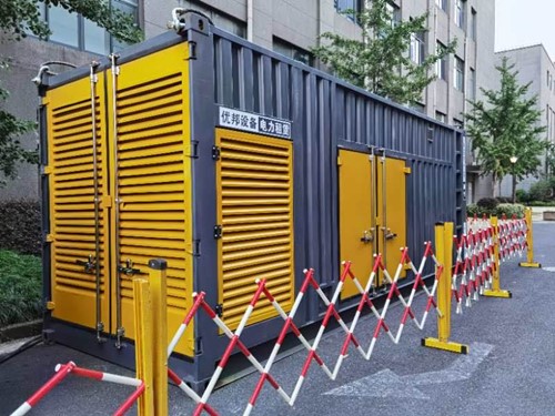 信阳如何使用转速表检查发动机的转速？