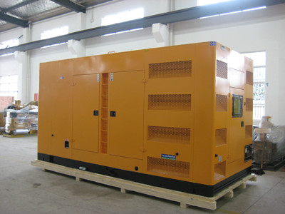 信阳不同类型的发电机组在冬季保养时的注意事项有何差异？